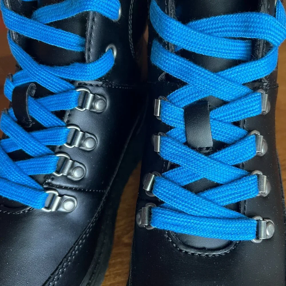 Gap black boots with blue laces 1 NWT